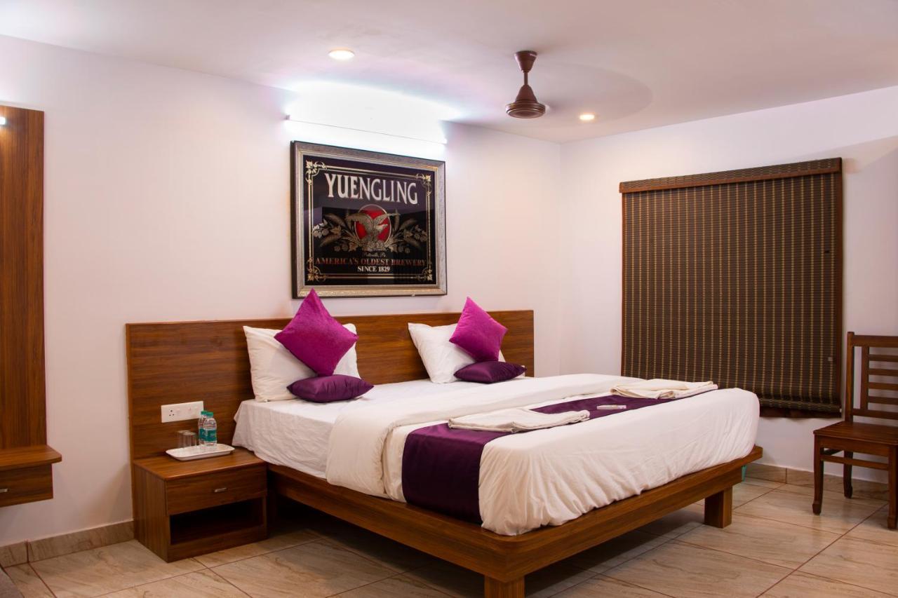 Shoolin Resorts Manipal Exteriör bild