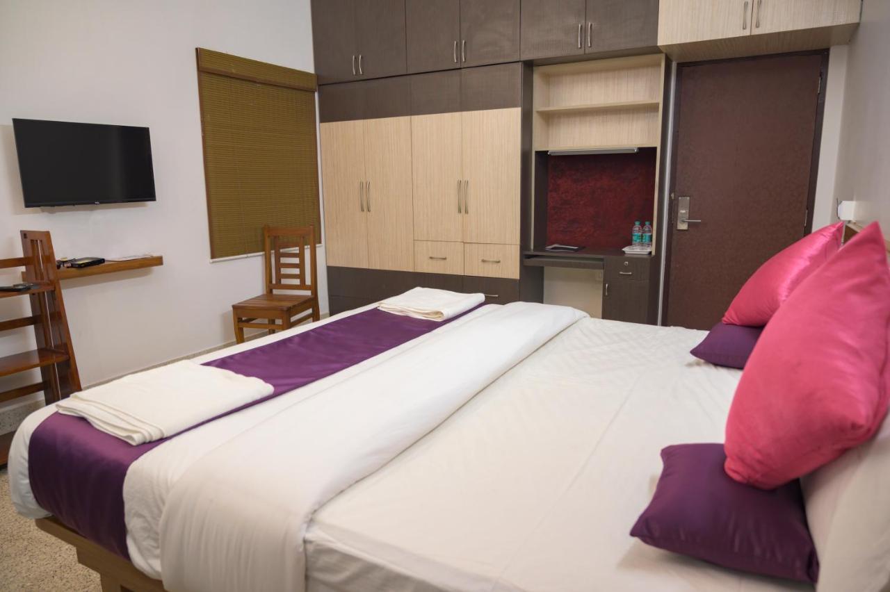 Shoolin Resorts Manipal Exteriör bild